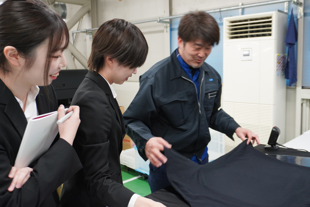 Tシャツ