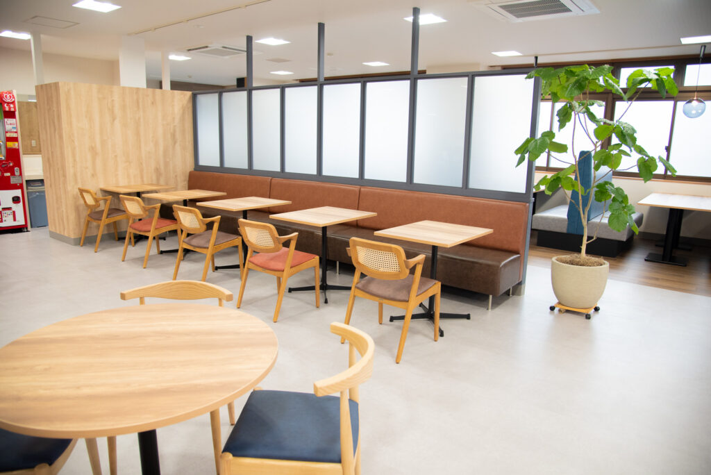 カフェテリアノーティス